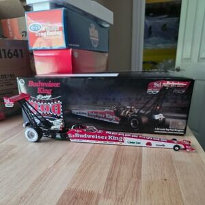 Kenny Bernstein Budweiser King 1992 1:24 Top Fuel Dragster First to 300 MPH NHRA